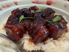 黑松露酱烧肉配泰国米饭-九福楼大酒店