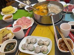 -四季喧黔味豆米火锅(万达广场店)