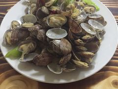 -百丰园海鲜烧烤农家菜(威·至海港湾店)