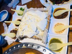 一块豆腐-95号酱骨·一块豆腐(展春园西路店)
