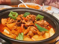 摩登大盘鸡-纳瓦新疆菜(银都店)