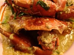 -J Daeng Seafood