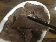 -陇上全荟兰州传统牛肉面(延吉路店)