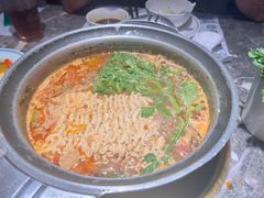 -禄婶鸡煲·打边炉