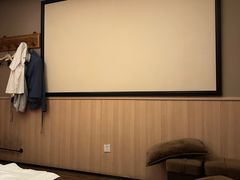 -新盈光·云会所(百丈东路店)