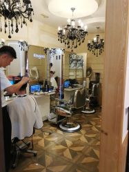 -时尚殿堂hair salon