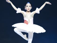 -星光舞蹈艺术中心