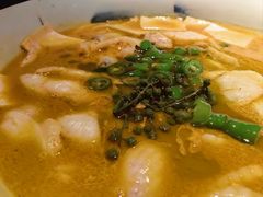 -麻六记(凤凰汇店)