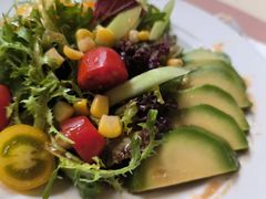 牛油果沙拉-北京北辰洲际酒店啡扬咖啡厅·自助餐厅