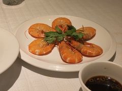-醉辉皇上海之巅(上海中心大厦店)