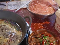 -赵美丽·重庆社区火锅·直营店(火车东站·中豪国际店)