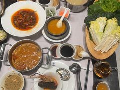 -红鼎豆捞·非遗鲍皇汤火锅(宝丰路店)