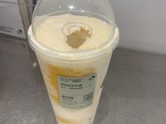 -喜茶(广州滨江宏岸店)