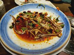 -廖师傅大蒜炒腊肉(袁家岭店)