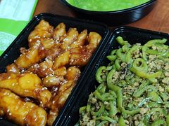 -顶顶香煎饼家常菜(金花南路店)