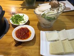 -风情丽江斑鱼火锅(孙家沟西南路80号店)