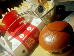-麦当劳(新王府井店)