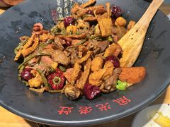 -风光老灶麻辣香锅(大成路翠微百货店)