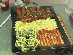 -豚妈妈汤饭·部队锅(南京东路店)