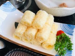-锅季·捞王旗下小火锅(虹桥火车站店)