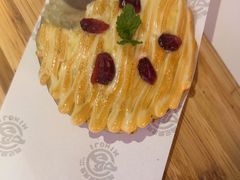 -鸣记脆皮烤鱼·海鲜烤鱼(三八广场店)