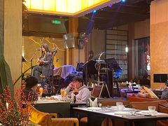 -洛缦音乐餐厅(工业展览馆万象城店)