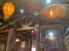 大堂-东巴婆婆云南鱼豆花火锅(大东门店)