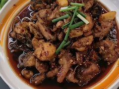 -龙大哥辣子鸡(亚太中心店)
