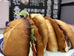魔鬼猪扒包-華人 華星冰室(氹仔 店)