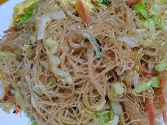 海鲜炒粉干-温州一家人美食(西木头市店)