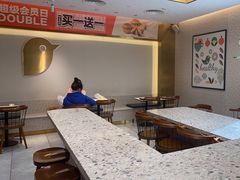 用餐区-德克士(盂县广场店)