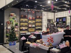 -宝龙城(杭州滨江店)
