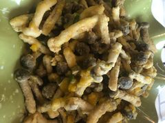 咸蛋黄焗蘑菇-雅逸居海鲜小厨