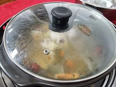 -花苑美食横琴生蚝火锅(拱北粤华路店)