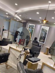 -八佰伴8008星级形象店