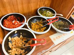 -湘人龙记老长沙米粉(鸟巢店)