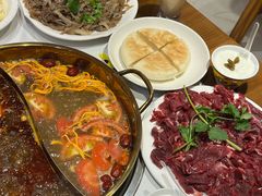 -乡土特色.冷锅鱼.牦牛肉火锅
