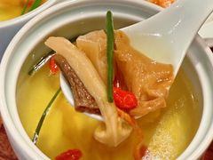 -裕兴记•蟹黄面馆(人民广场店)