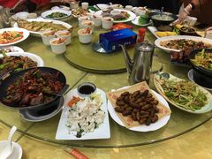 -乔家小院•本地小海鲜•非遗驴肉(万年泉路店)