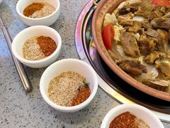 -阿婆情腊排骨火锅(忠义店)