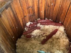 -梁阿婆廿年老牌扣肉糯米饭
