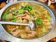 -谢老五跷脚牛肉·非遗传承店