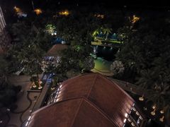 -三亚湾海居铂尔曼度假酒店