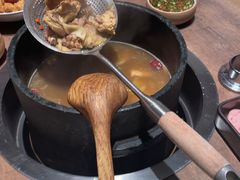 -蘑界·野生菌火锅(深业上城店)