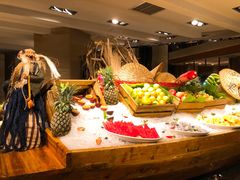自助取餐区-松山湖凯悦酒店·Café自助餐厅·周末火舞秀表演