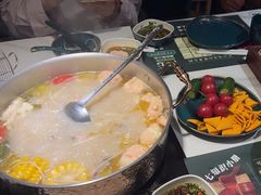 -椰子湾·海南火锅·糟粕醋·椰子鸡(正大广场店)