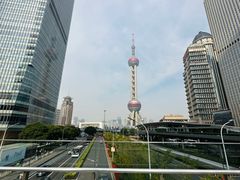 -陆家嘴空中步行连廊