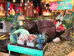 -老滇山寨•云南特色菜•地方菜•民族风情歌舞表演(金碧店)