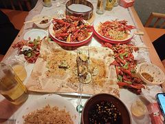 -老街烧烤大排档·地道湖北菜·龙虾馆(汉口火车站店)