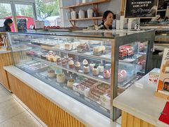 -焙丽拾光(麦凯乐直营店)